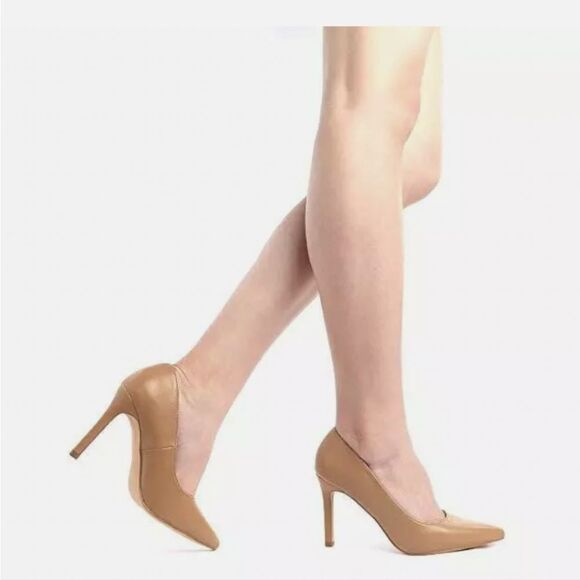 BRAND NEW WOMEN'S  POINTED TOE CLASSIC PUMP - Picture 1 of 15